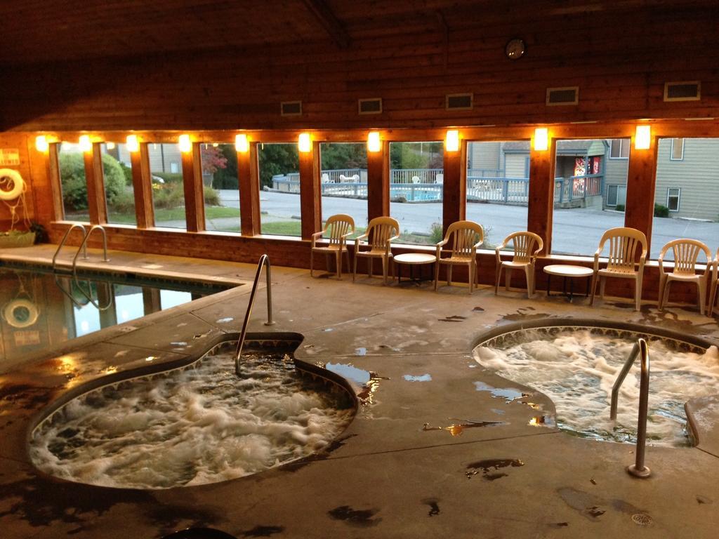 Our Place In The Smokies Гатлинбург Номер фото