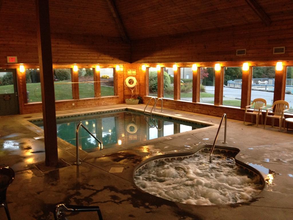 Our Place In The Smokies Гатлинбург Номер фото
